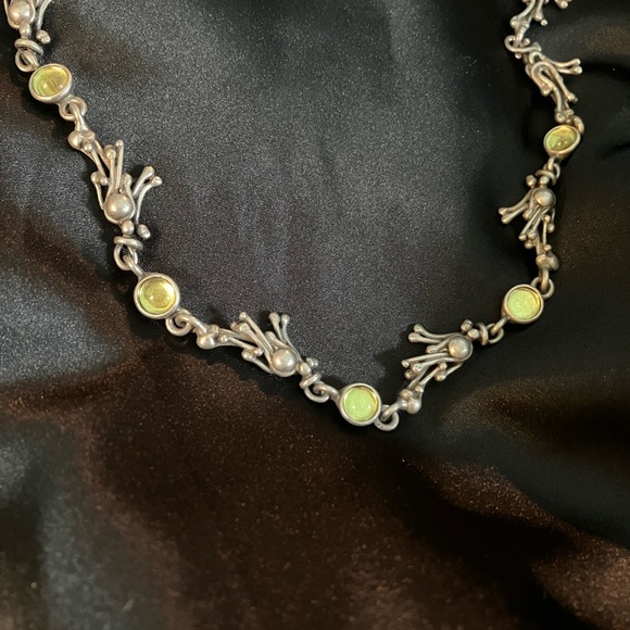Designer Pewter Green Glass Artsy Whimsy Necklace - Picture 3 of 10